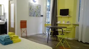 Ca'cita Guest House Torino - Image 2