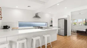 Coastal Family Escape, Pool, Yard & 150m to Warilla Beach - Image 2