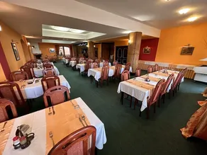 Hotel N Znojmo - Klid, Atmosféra a Zážitek - Image 5