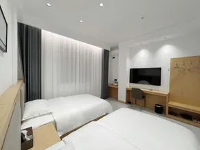Traveler's Homestay Hotel (Lvliang Lishi East Expressway Exit Branch) - Image 2