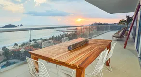 Luxury 3bdr Beachfront Condo, Peninsula Ixtapa - Image 3