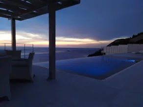 Okeanos Vine Luxury Villa - Image 2