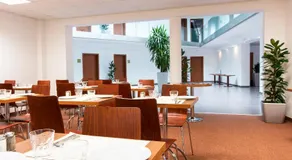 Sporthotel Hostivice - Image 2