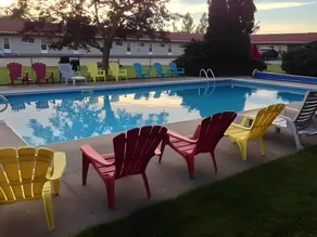 Majers Motel - Image 2