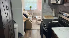 2 bedroom, 1 bath in Downtown Brooksville - Image 3