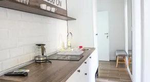 Moms house - Image 5