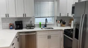 Cozy 3BR Retreat with Rooftop Near EWR & NYC Access - Image 4