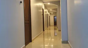 Le Supreme Inn (the lap of luxury) - Image 2