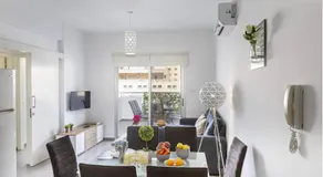 AirBnSea City Centre Side Sea view Apartments - Image 3