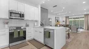 Modern Winter Park Townhome in Prime Location - Image 2