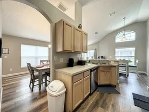 4 Bed 3 Bath In A Gated Community With Pool 4 Bedroom Villa by RedAwning - Image 5