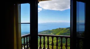 Chania Hotel - Image 5