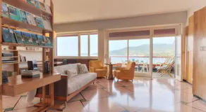 Dolce Acqua Flexyrent apartment Terrace & Parking - NO AC - Image 3
