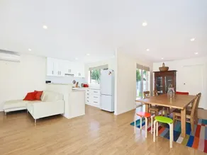 Rosie's - Image 5