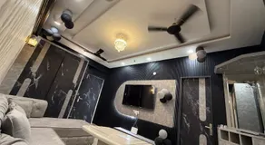 Sams Luxe Homestay - Image 3