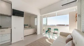 Torralta South Beach - Image 2