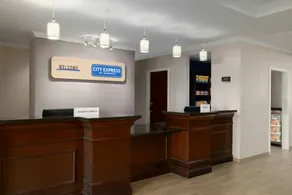 City Express by Marriott Washington, DC Northeast - Image 3