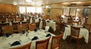 Ron Beach Hotel - Image 5