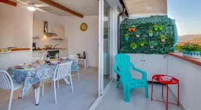 Scenario Holiday's Home - Image 4