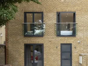 Boutique Tower Bridge Apartment - Image 2