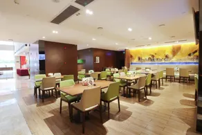 Hampton by Hilton Guangzhou Zhujiang New Town - Image 5