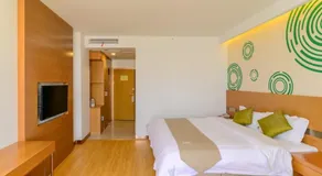 GreenTree Inn Wuhu Fangte Forth Phase Wanchun Fortune Plaza Business Hotel - Image 2