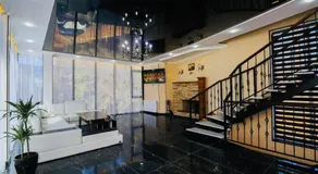 Hotel Evergreen - Image 2
