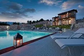 Karavia Lux Inn - Image 4