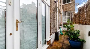 Charming and Spacious 1 BR flat in Battersea - Image 4