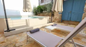 Aeolian Stone Villa - Image 3