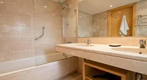Appartement de vacances entièrement équipé avec terrasse | Proche Casa Milà - Image 2