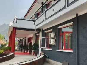 Tianjin Huangyaguan Great Wall Home Hotel - Image 4