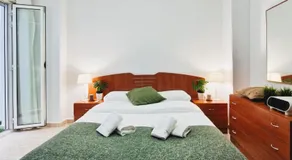 Apto Familiar en Alicante, 4 Pax, 3 Camas, 2 Baños - Image 2