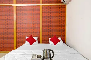 Hotel O Cozy Rooms - Image 2
