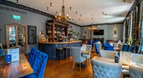 Crescent Inn by Maison Pierre - Image 2
