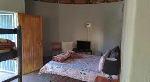 Graskop family retreat and backpackers - Image 2