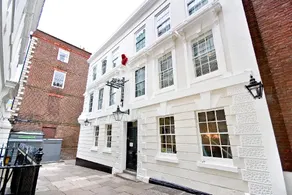 Eldon Chambers Pod 5 by City Living London - Image 5