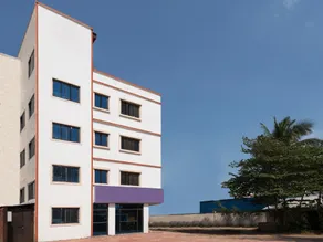 OYO Flagship18489 Hotel Sai Parth - Image 3