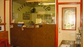 Tiffin Motel - Image 3