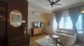 Newly Renovated Studio w Seaview Balcony - Image 2