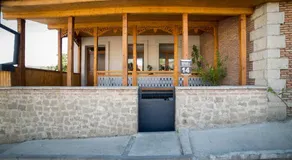 Old Street - Image 5