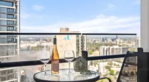 SouthBank SkyView L41 2B1B with Carpark, Pool, Gym, 24X7 Concierge, Security - Image 2