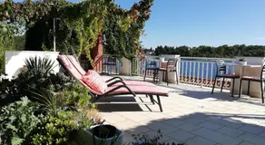Shell Bay Apartments - Image 4