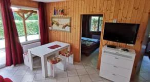 Fonyód Camping & Apartman - Image 2