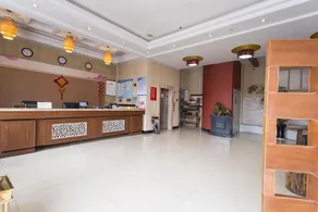 Fengjing Holiday Hotel - Image 2