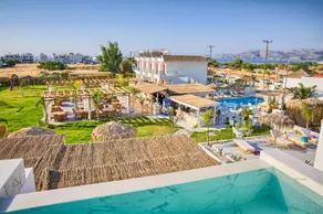 Alia Suites and Spa - Image 4