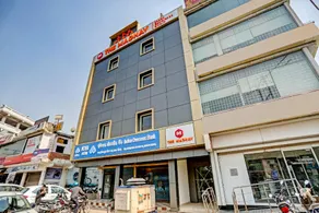 Super Townhouse The Madhav Sector 58 Noida Near ISKCON Temple Noida - Image 4