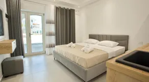 MiLen by Santorini Residence - Image 2