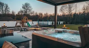 FeralWoods Private Estate With Hot Tub - Image 4