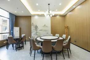 Century Pearl L Hotel - Image 5